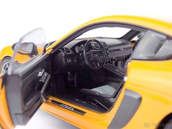 PORSCHE 718 CAYMAN GT4 RS WEISSACH PAKET 2023 – 1:18 NOREV - 9