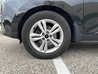Hyundai ix35 2.0 CRDi VGT 4x4 - 9