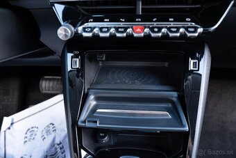 PEUGEOT 208 1.2 PureTech / AUTOMAT / Možný odpočet DPH - 9
