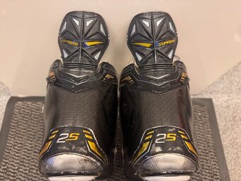 BRUSLE BAUER SUPREME 2S PRO vel. 44,5/9 D - 9