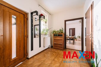 Zrenovovaný dom, krásna 19 ár záhrada, Košice Okolie - 9