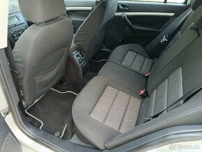 Škoda Octavia Scout 2,0tdi, r.v.6/2007, 4x4, bez korozie - 9