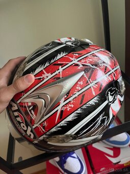 Prilba na motorku airoh - 9