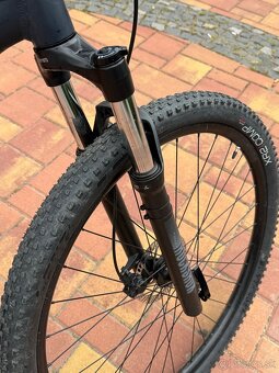 Trek Marlin 7 M - 9