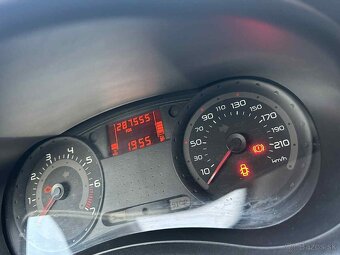 Renault clio 1.2 benzin plyn - 9