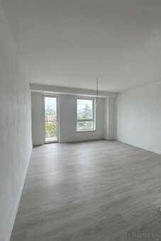 Ponúkame na predaj exkluzívny byt 1 izbový 35,48 m2 - 9