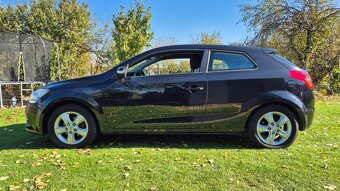 Kia Pro Ceed, kupované v SR,  nízky najazd KM - 9