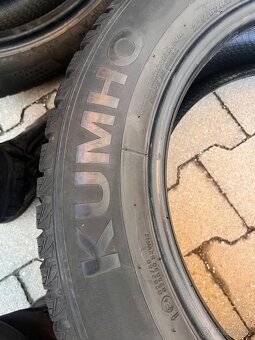 225/60R17 Kumho zimne - 9