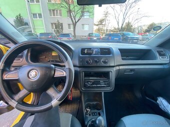 Škoda Fabia 1,2 HTP 2011 - 9