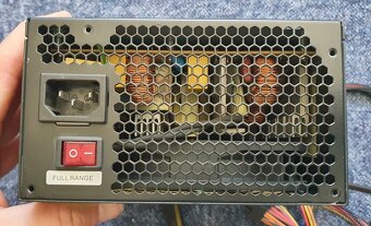 Zdroje 400W, 500W, 550W - 9
