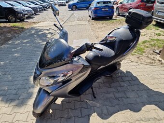 Suzuki Burgman AN 400 34k (benzín) - 9