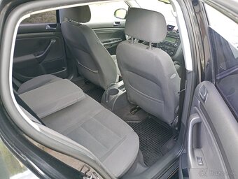 Predám Wolkswagen Golf 5 TDI Comfortline - 9