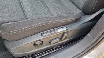 VOLKSWAGEN Passat, 2.0 TDI DSG - 9