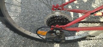 Predám malo používané bicykle - 3 kusy. - 9