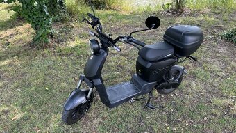 Predam elektricky Skuter LA Soirus vo výbornom stave lítiová - 9