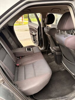 Honda Civic 1.8 VTEC Sport 6MT - 9