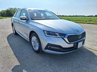 Škoda Octavia Combi Style 2.0 Tdi DSG - 9