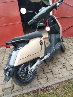 elektro skúter Vmoto CUX - 9