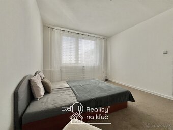 Na prenájom pekný 1-izbový byt s vynikajúcou dispozíciou NZ - 9