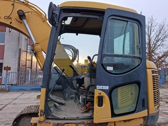 KOMATSU PC 138 US-8 - 9