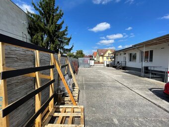 Prenajmem priestor pre ambulancie, obchod, kancelárie v BN - 9