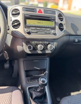 Volkswagen Tiguan 2.0 TDI - 9