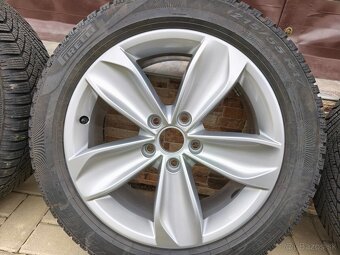 Zimná sada VW Istanbul 5x112 R17 s pneu Pirelli 215/55 R17 - 9