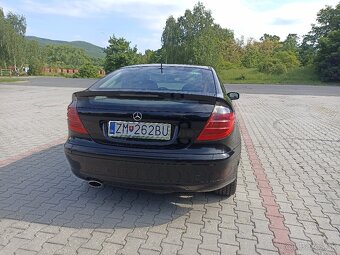 Mercedes C Trieda Sportcoupé 200 - 9