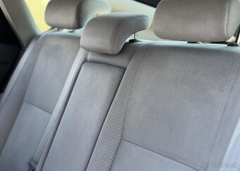 Toyota Prius 1.5i HYBRID AUTOMAT KLIMA ALU hybridní automat - 9