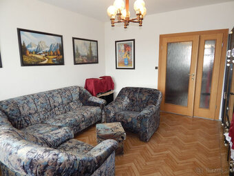 SPEKTRUM REALITY- Na Predaj 3-izbový byt, 72 m2 s loggiou, P - 9
