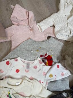 Balík oblečenia 3–6 mes. dievča– zima-NEXT, Benetton– 35+ks - 9