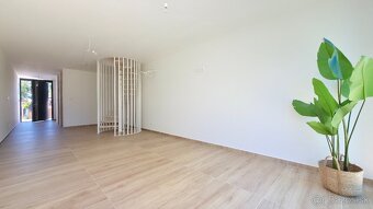 KRÁSNA NOVOSTAVBA  3 IZB. DOMU PRI JAZERE-VAJNORY,BRATISLAVA - 9