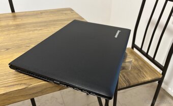 Lenovo/Notebook/4GB RAM DDR3/512GB SSD/Intel HD grafika 2GB - 9