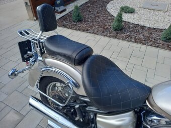 Yamaha XVS 1100 DragStar Classic - 9