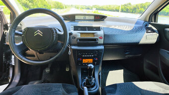 Citroën C4 1.4i, 65 kW – hatchback s klímou a tempomatom - 9