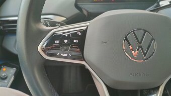 VW ID.4 Pro 150kW 4/2022 17500km - 9