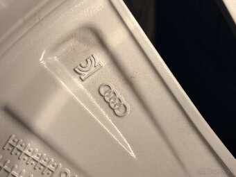 originální KOLESA zímní dot20 audi e tron S r201 - 9