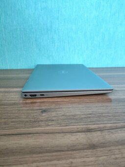 Dell Latitude 3320 i5 • 8GB • 256GB SSD - 9