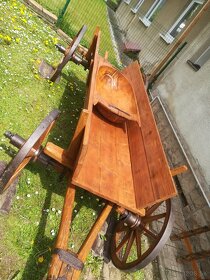 Starý drevený konský voz - 9