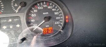 Predávam Renault Clio - 9