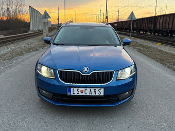Škoda Octavia III Combi 2.0 TDI DSG Elegance - 9