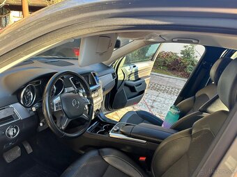 Mercedes ML 350 - 9