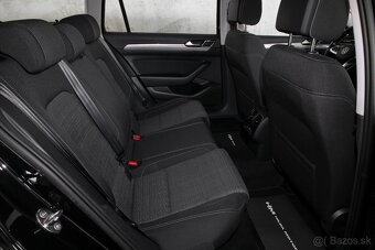 VW Passat Variant 2.0TDI 110kW Manual ACC Kamera LED Tažné - 9