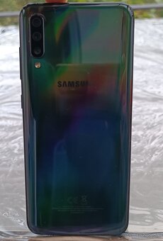Mobilní telefon Samsung Galaxy A70 / 6GB RAM / 128GB - 9