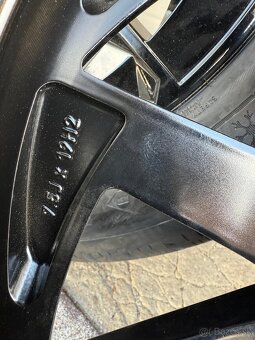 ORIGINAL HYUNDAI DISKY 5x114,3 R19 235/55 R19 ZIMA BLACK - 9