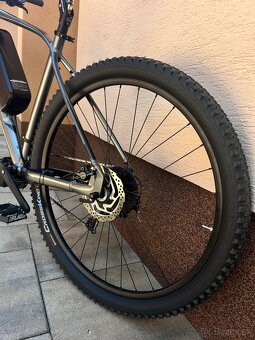 Specialized rockhopper 29” E-bike - 9