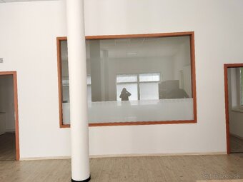 Predajňa v Barci, znížená cena - 9