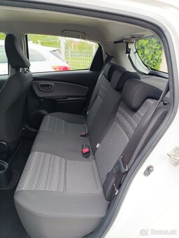 TOYOTA YARIS - 9