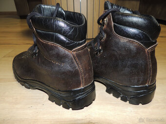 La Sportiva Spire, Garmont a batoh Norrona Svalbard 20 - 9