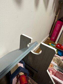 Dreveny domcek pre bábiky s prislusenstvom - 9